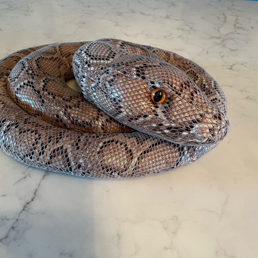 The Wizarding World of Harry Potter Talking Snake Nagini - Rare & Realistic